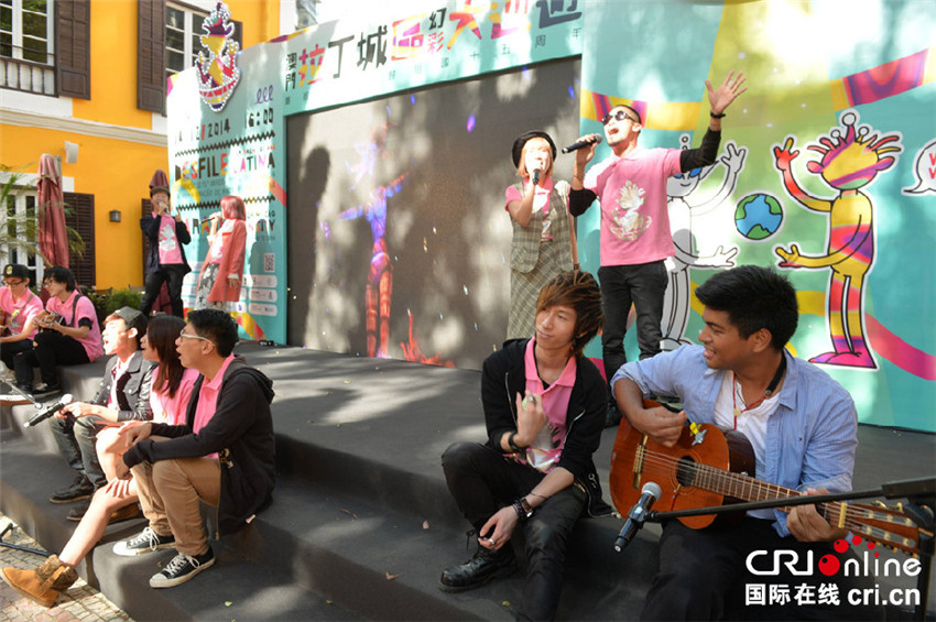 Feierliche Parade in Macao zur Feier des 15. Jubil?ums der Rückkehr
