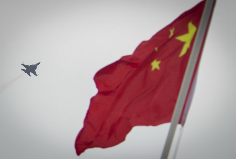 Chinas Fierce Dragon feiert Premiere in Paris