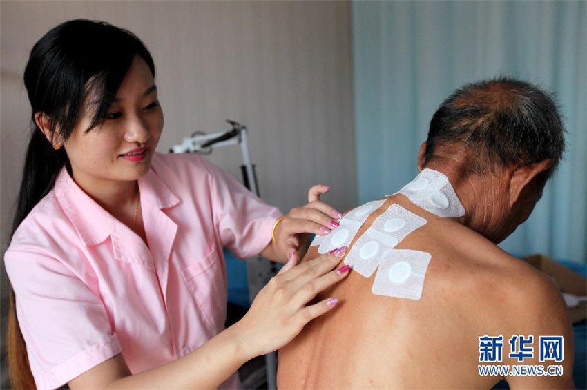 Mit dem TCM-Pflaster gegen die Sommerhitze