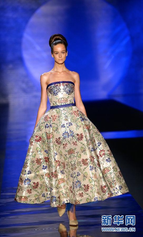 Nanjinger Wolken-Brokat gl?nzt in Mailand