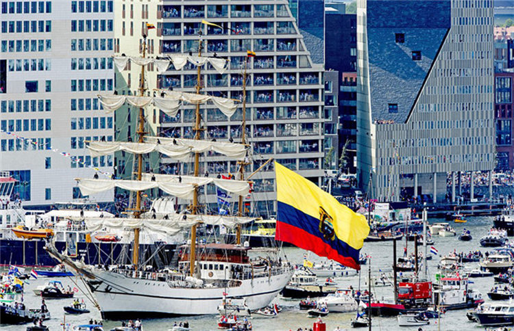 Amsterdamer Segelfestival 2015 er?ffnet