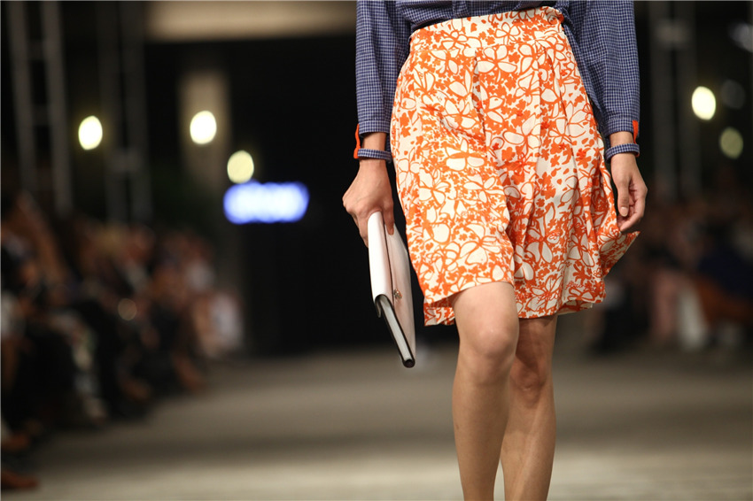 China und Schweiz feiern 65-j?hriges Jubil?um ?modisch“