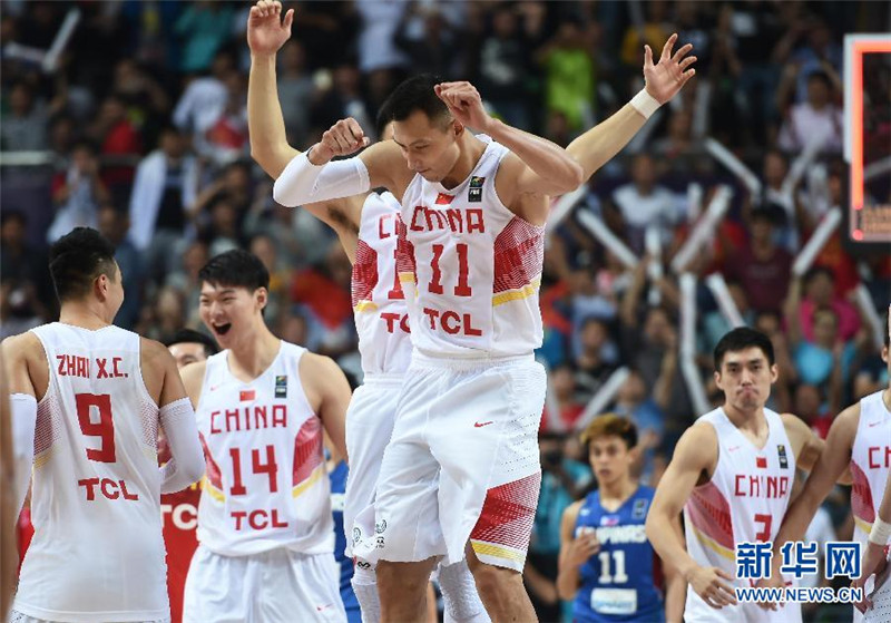 Chinas m?nnliche Basketballmannschaft gewinnt Champion der FIBA Asienmeisterschafter und Eintrittskarte in den Olympischen Spielen in Rio de Janeiro