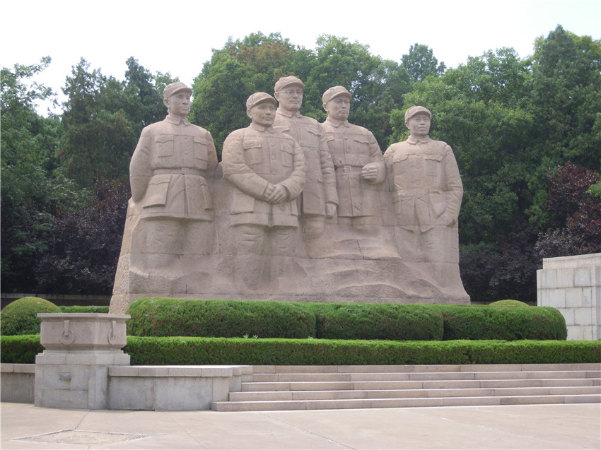 Xuzhou – Tonkrieger im Glassarg