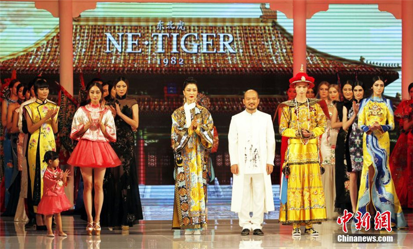 ?Qipao“-Show auf der China Fashion Week
