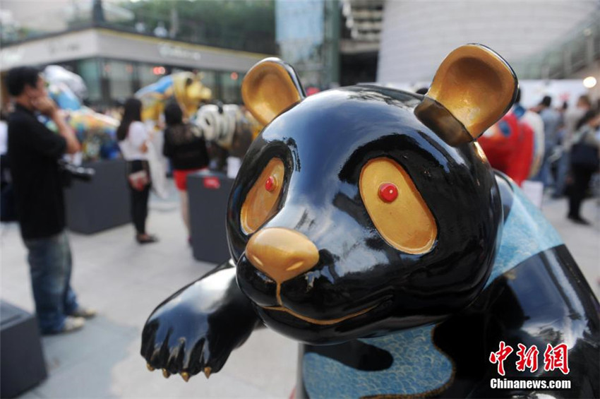 Panda-Kunstausstellung in Hongkong