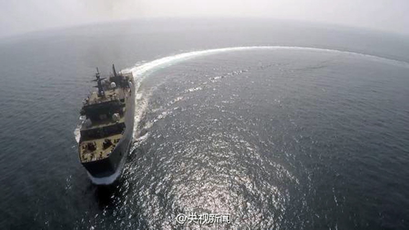 Chinesisches Heer stellt gr??tes Versorgungsschiff in Dienst