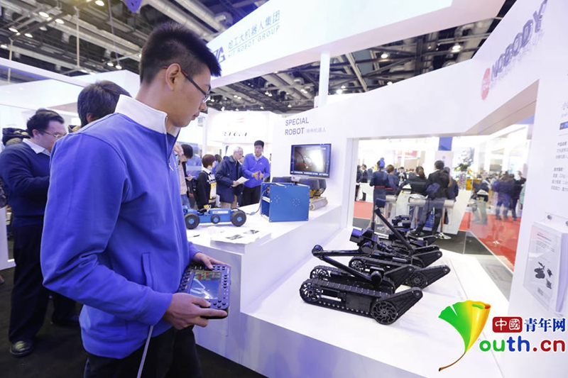 Anti-Terror-Roboter auf WRC 2015 pr?sentiert