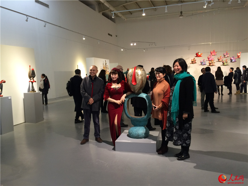 Unsichtbare Hand – Ausstellung von zwei chinesisch-?sterreichischen Künstlern in Beijing