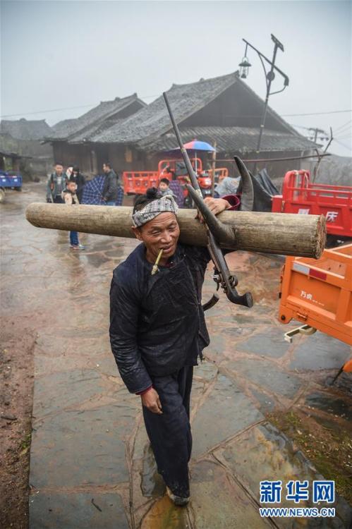 Zu Besuch in Chinas letztem Schützendorf