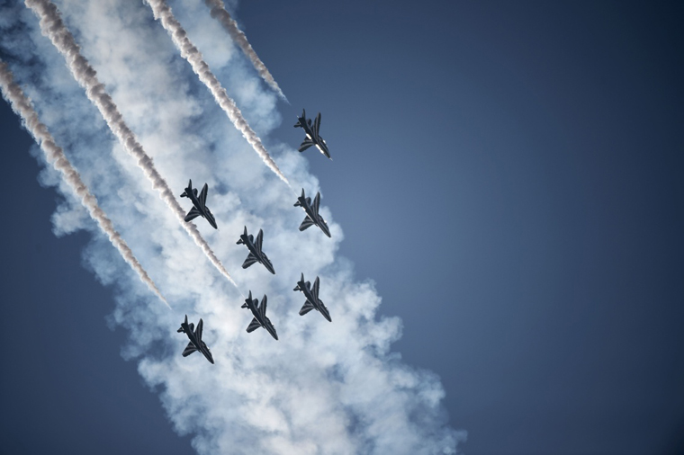 Kunstflug auf der Bahrain International Airshow