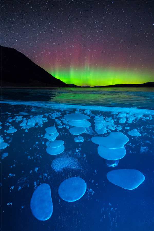 Spektakul?re Aufnahmen: Gefrorene Blasen vom Polarlicht in Szene gesetzt