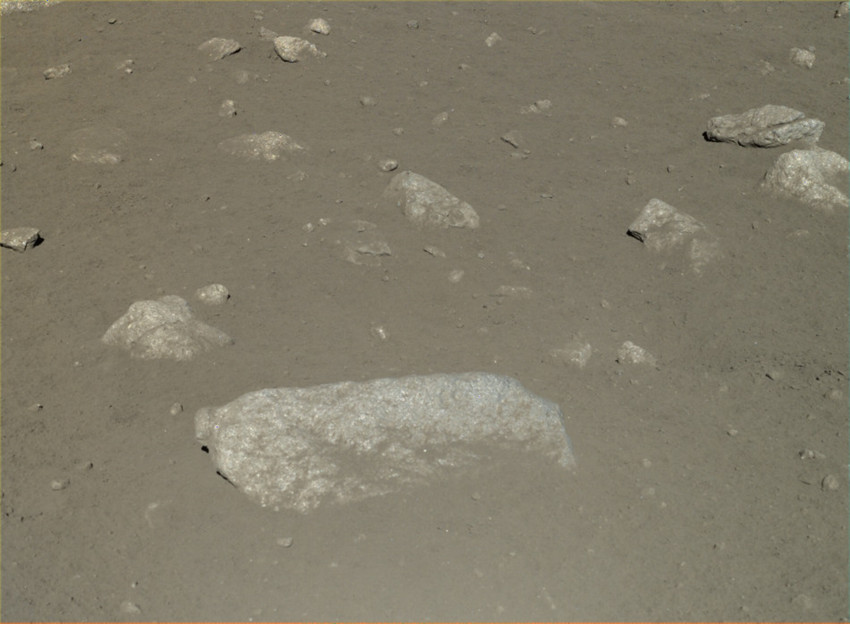 Farbige HD-Bilder aus der ?Chang’e 3“-Mondsonde ver?ffentlicht