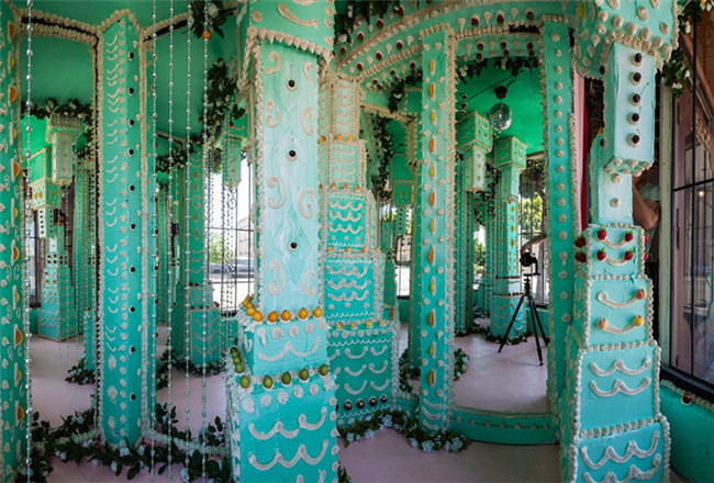 US-Künstler schaffen Ausstellungshalle aus Kuchen