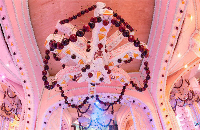 US-Künstler schaffen Ausstellungshalle aus Kuchen