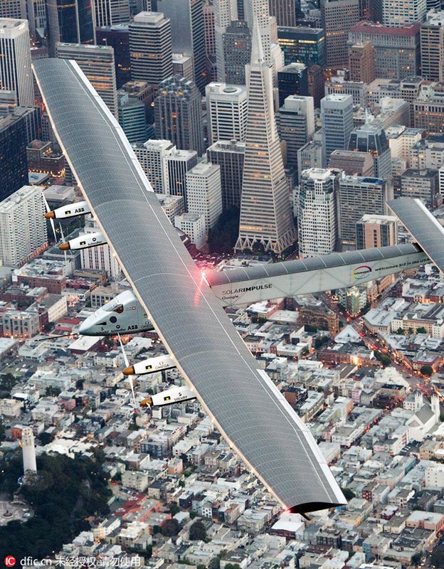 Schweizer Solarflugzeug in San Francisco gelandet