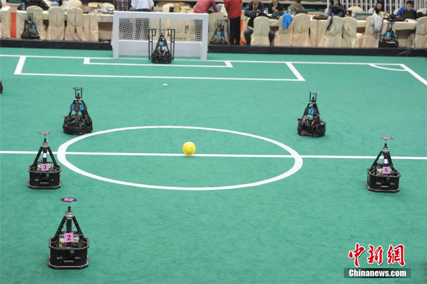 Fu?ballweltmeisterschaft der Roboter in Anhui