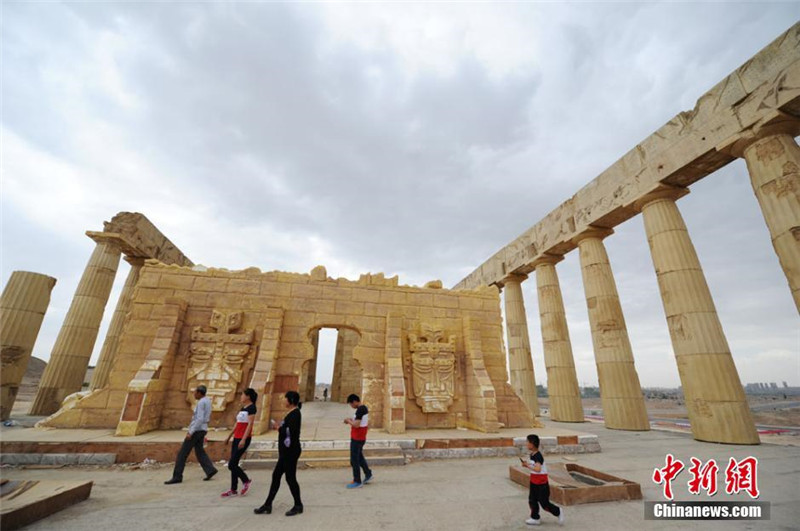 Die Welt ist klein – Sphinx und Parthenon in Lanzhou