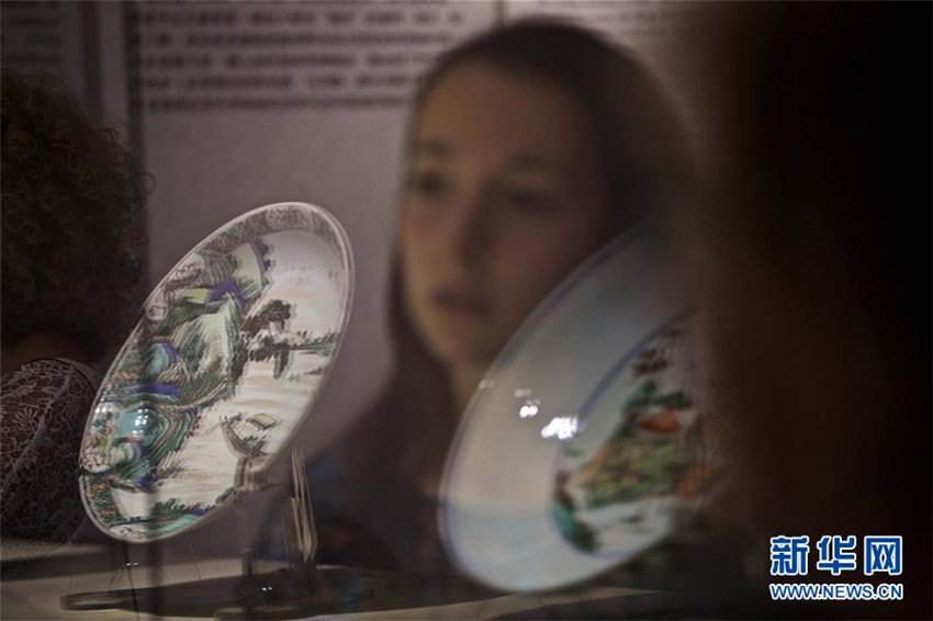 Chinesisches Porzellan im Palazzo Venezia pr?sentiert