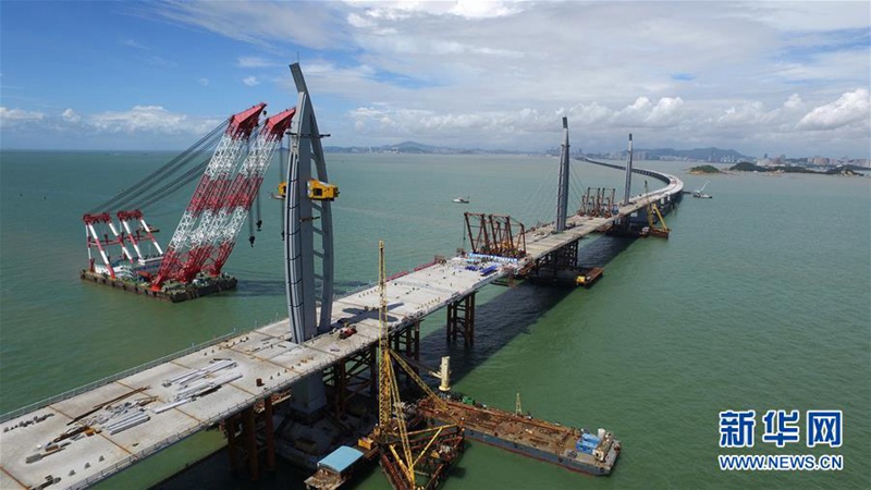 Hongkong-Zhuhai-Macau-Brücke feiert Richtfest