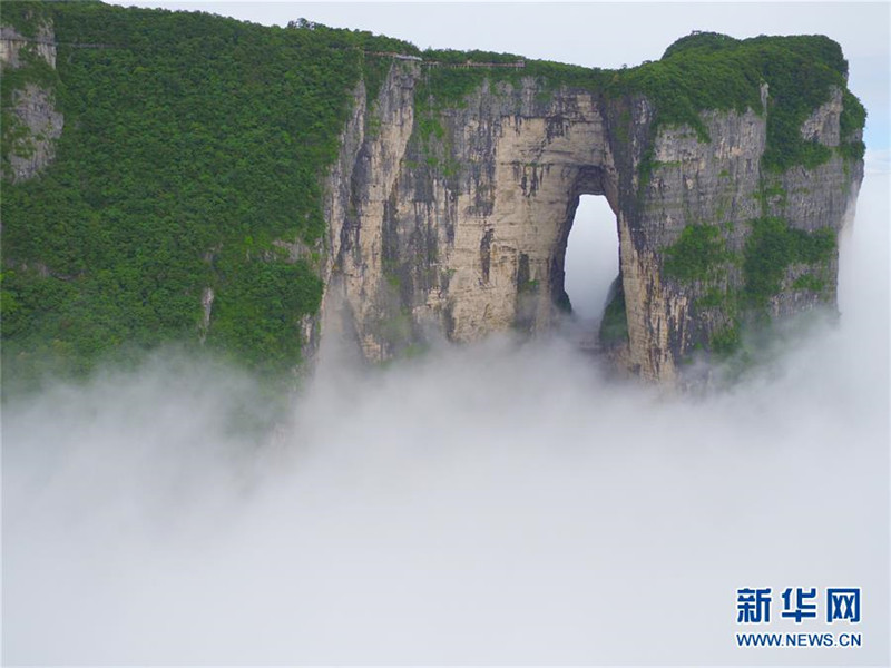 Traumhaft sch?ner Tianmen-Berg