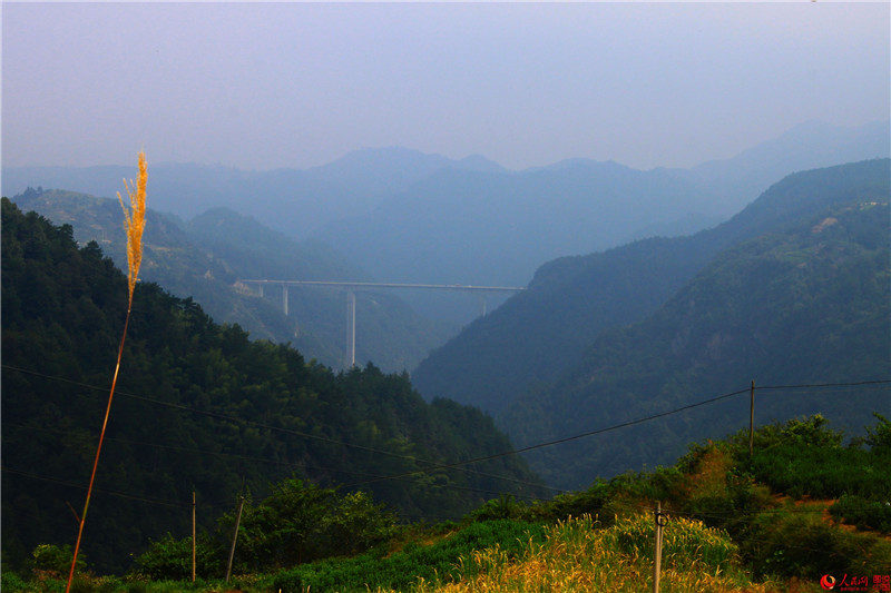 Gr??te Brücke Zhejiangs: 163 Meter hohe Jiaxite-Brücke