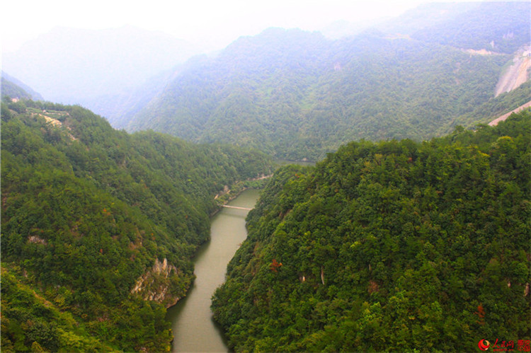 Gr??te Brücke Zhejiangs: 163 Meter hohe Jiaxite-Brücke