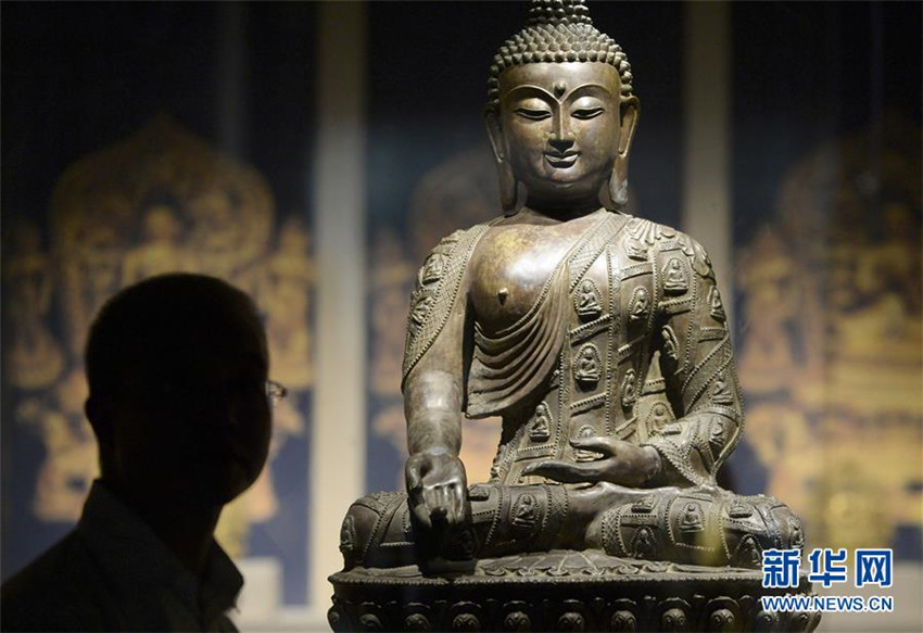 Ausstellung antiker gold-kupferner Buddhafiguren in Hangzhou er?ffnet