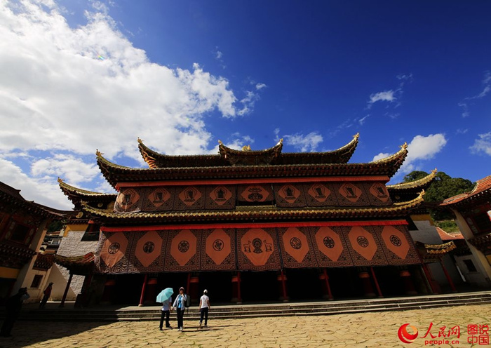 Wundersch?ner Langmu-Tempel