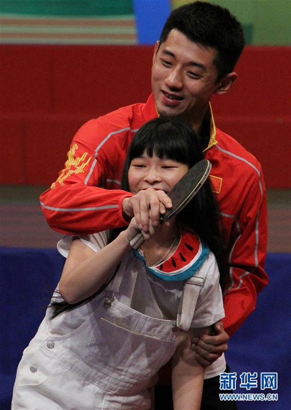 Festland-Olympiamannschaft besucht Hongkong