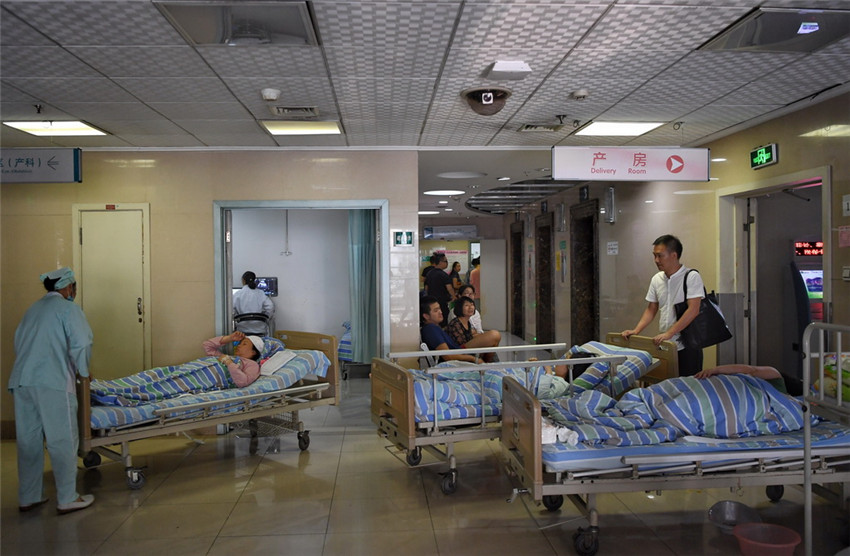 Kaiserschnitt für die rechtzeitige Einschulung