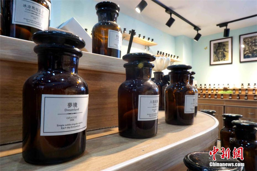 Erstes ?Geruchs-Museum“ in Xining