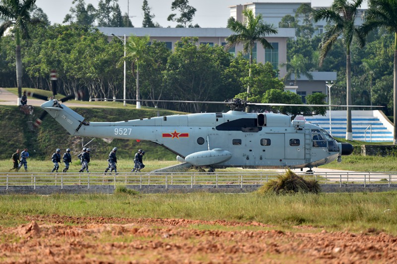 Gemeinsame übung der chinesischen und russischen Marineinfanterien