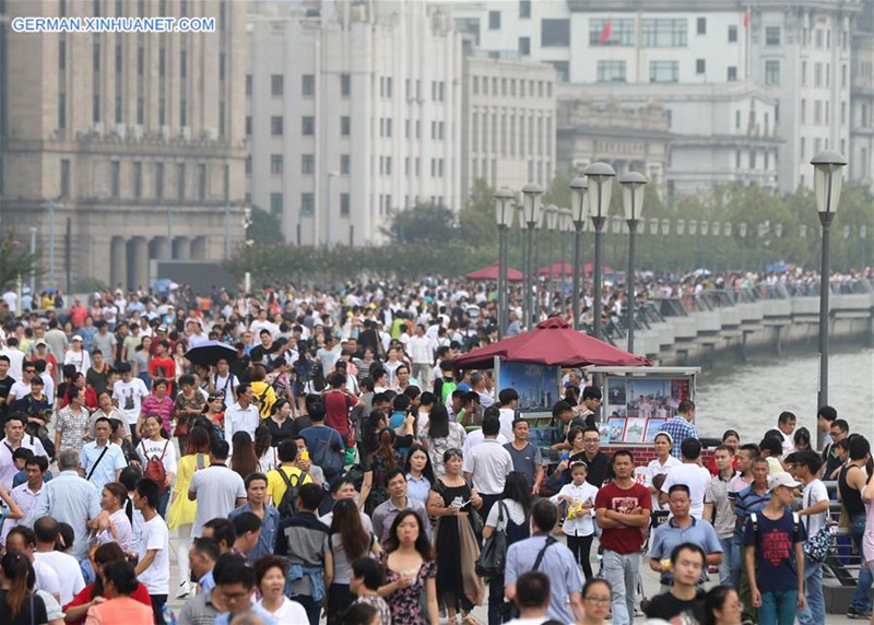 Erster Tag der ?goldenen Woche"