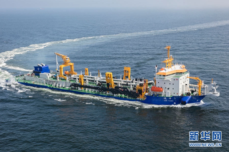 China stellt Asiens gr??ten Hopperbagger in Dienst