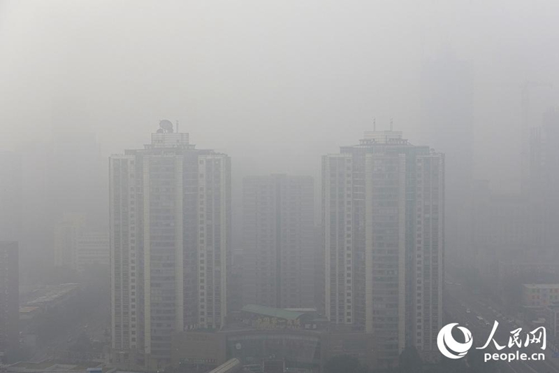 Beijing versinkt im dichten Smog