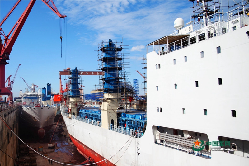 Wartung der Schwergutfrachter für Chinas Tr?gerraketen