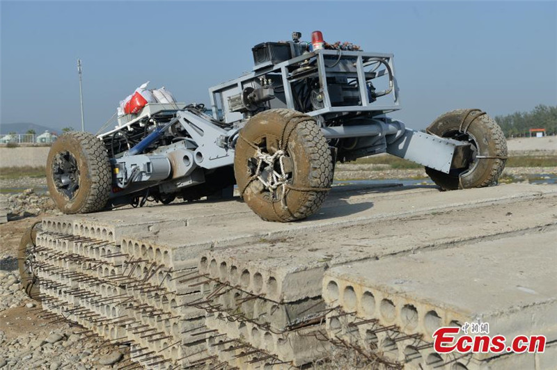 Wettkampf der Roboter in Beijing