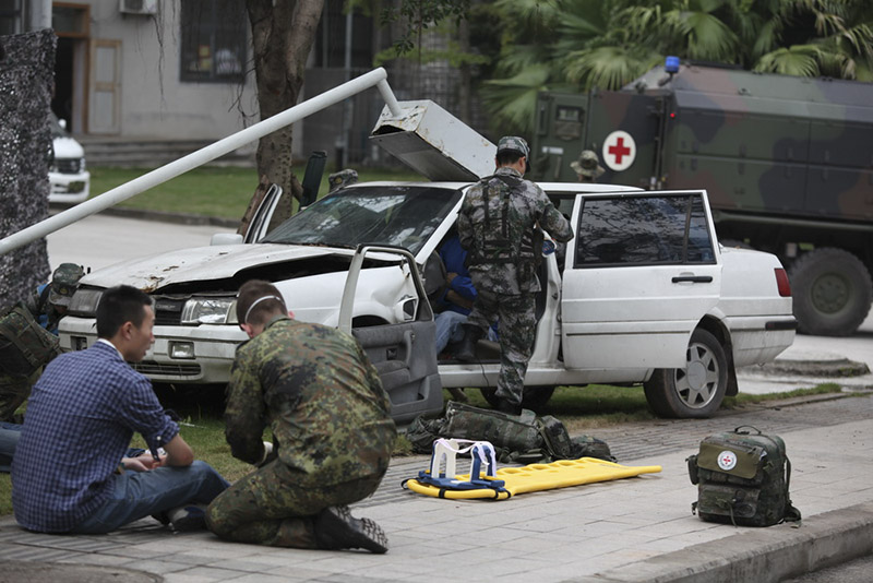 Hei?e Phase der chinesisch-deutschen übung ?Combined Aid“