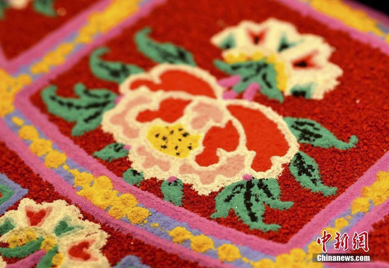 Sandbild des Yamataka-Mandalas in Lhasa