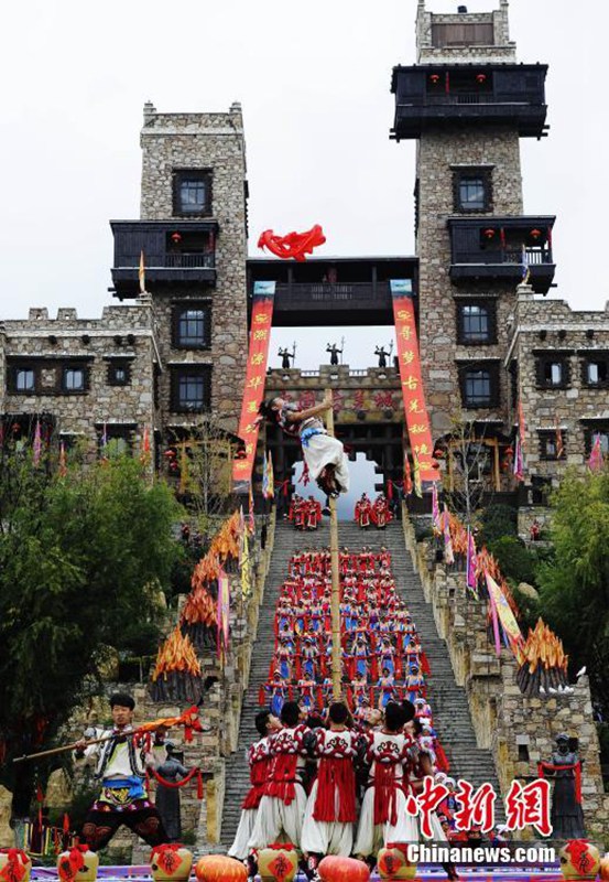 Qiang-Volk begeht Neujahrsfest 