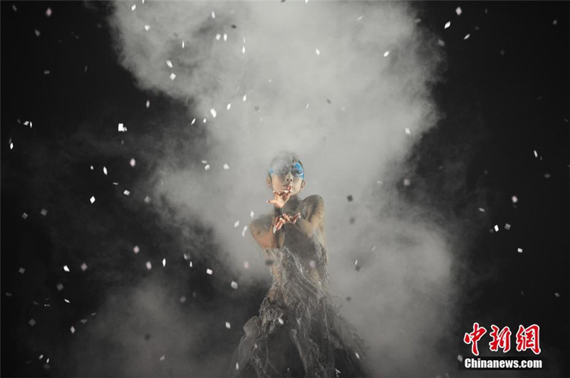 ?Winter der Pfauen“ der Grande Dame des chinesischen Tanzes