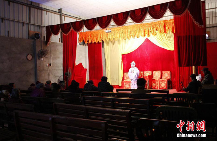 Jahrhundertealte Schauspieltruppe tr?umt von der Verbreitung der Guilin-Oper