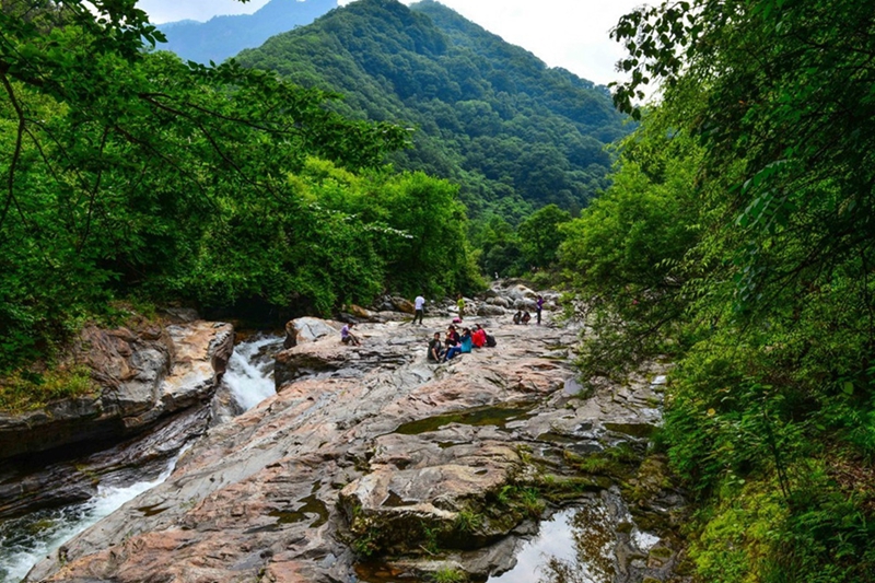 Huangbaiyuan wird als ?die sch?nste Gemeinde Chinas? ausgezeichnet