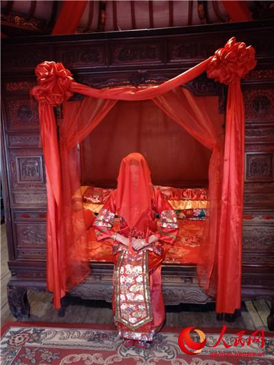 Journalisten in Porzellanlanden