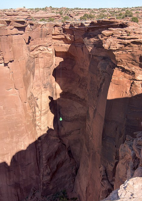 Bodenlose Frechheit: Zelten im Abgrund