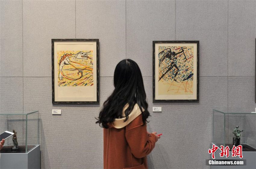 Kunminger bewundern H?hepunkte der spanischen Kunst des 20. Jahrhunderts