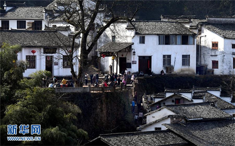 Der ?Weg des Himmels“ in Anhui