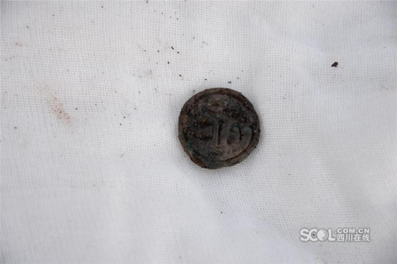 Bauprojekt enthüllt 60 Gr?ber aus der Zeit der Streitenden Reiche