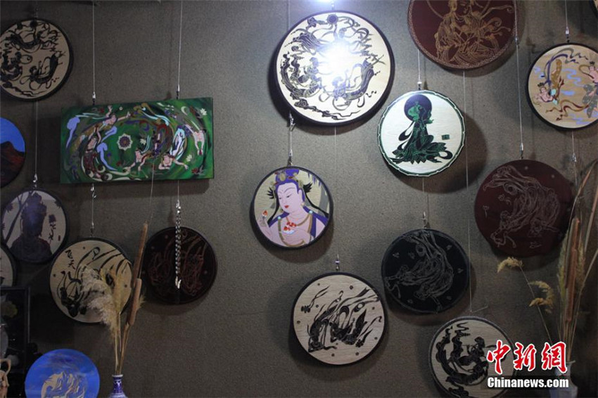 Holzschnitte zeigen Dunhuangs Kulturreichtum